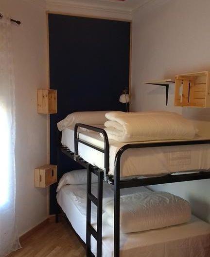 Az The Bridge Hostel - Coliving Zaragoza Eksteriør bilde