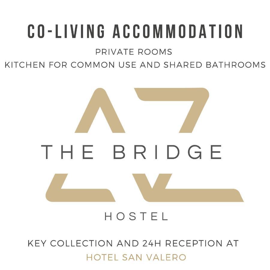 Az The Bridge Hostel - Coliving Zaragoza Eksteriør bilde