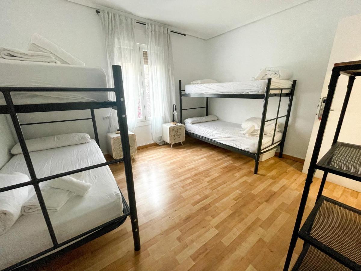 Az The Bridge Hostel - Coliving Zaragoza Eksteriør bilde